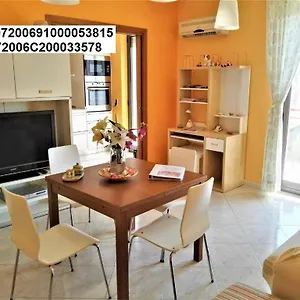 La Bomboniera Apartment
